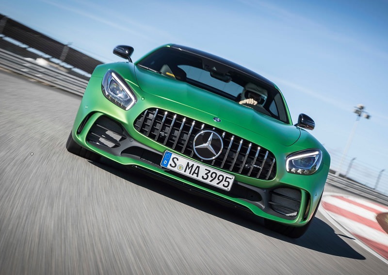http://www.arabgt.com/sites/default/files/Mercedes%20Benz%20AMG%20GT%20R%202017.jpg