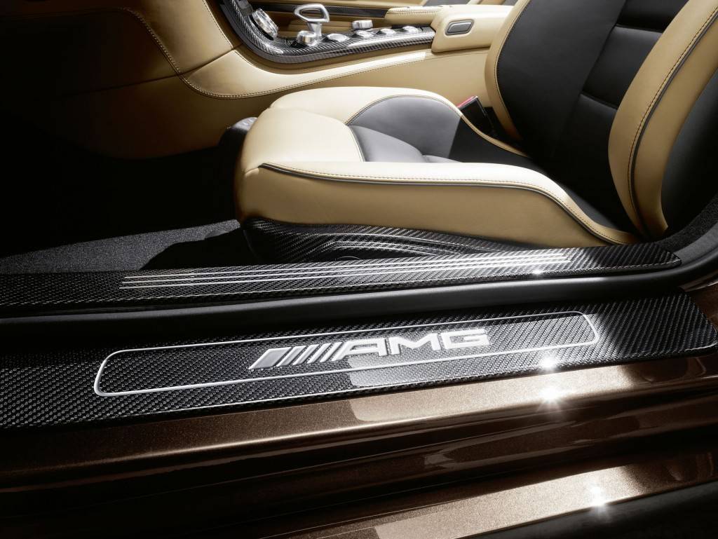 مرسيدس بنز رودستر SLS AMG 2012 | عرب جي تي